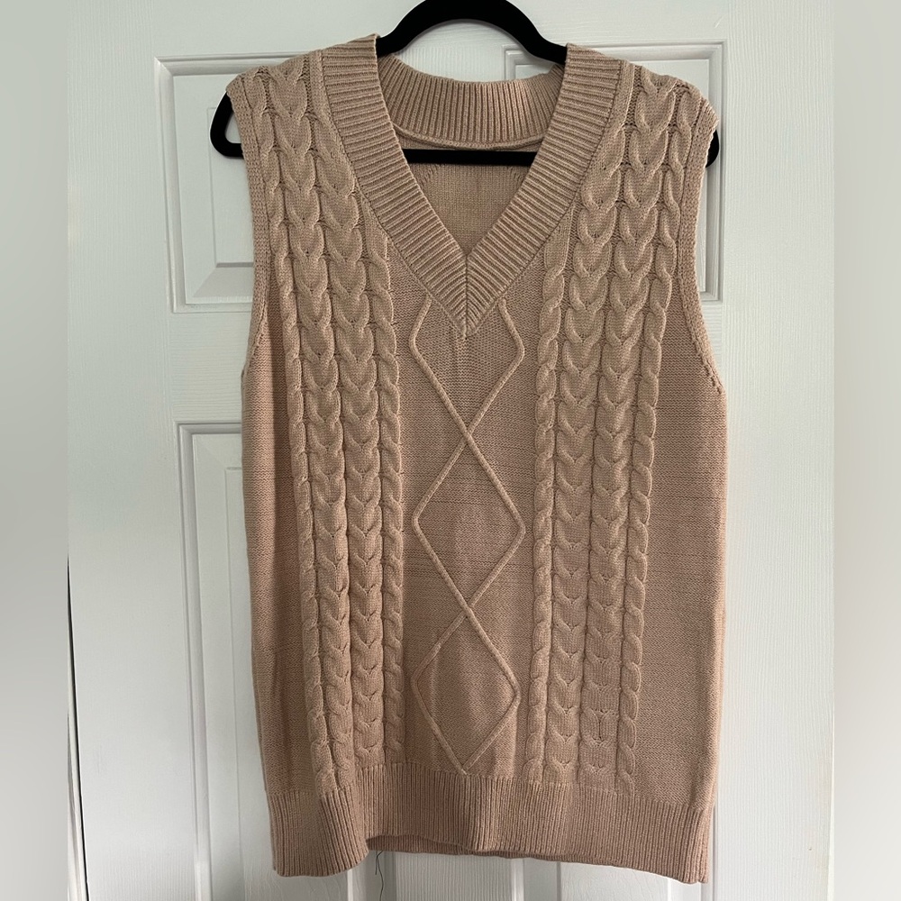 Trendy sweater vest